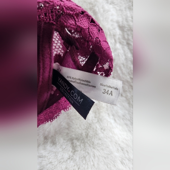 NWOT Yandy Burgundy high neck lace bra - Picture 4 of 12